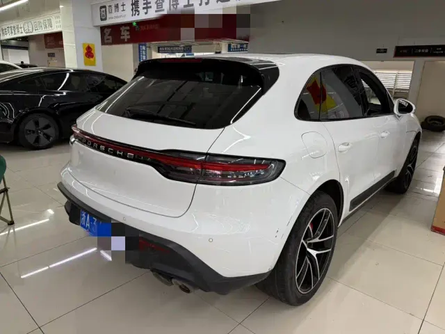Porsche Macan — Фото автомобиля 4