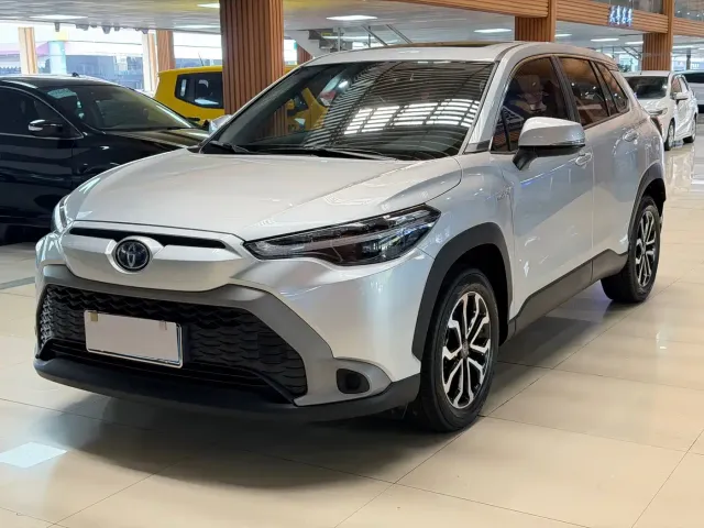 Фотография автомобиля — Toyota Frontlander
