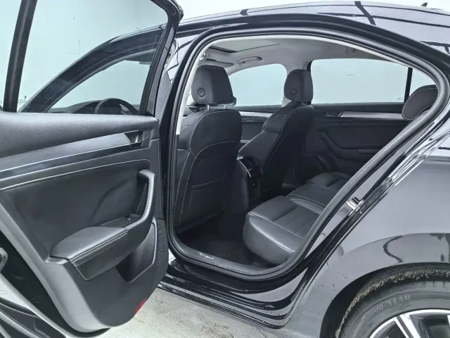 Skoda Superb — Фото автомобиля 8