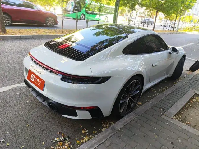 Porsche 911 — Фото автомобиля 7