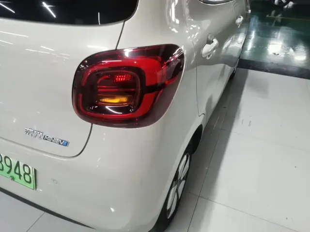 Wuling Hongguang Mini EV — Фото автомобиля 7