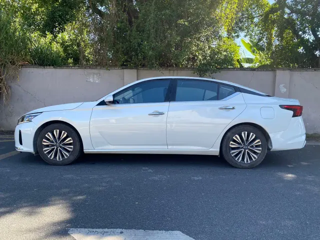 Nissan Teana — Фото автомобиля 7