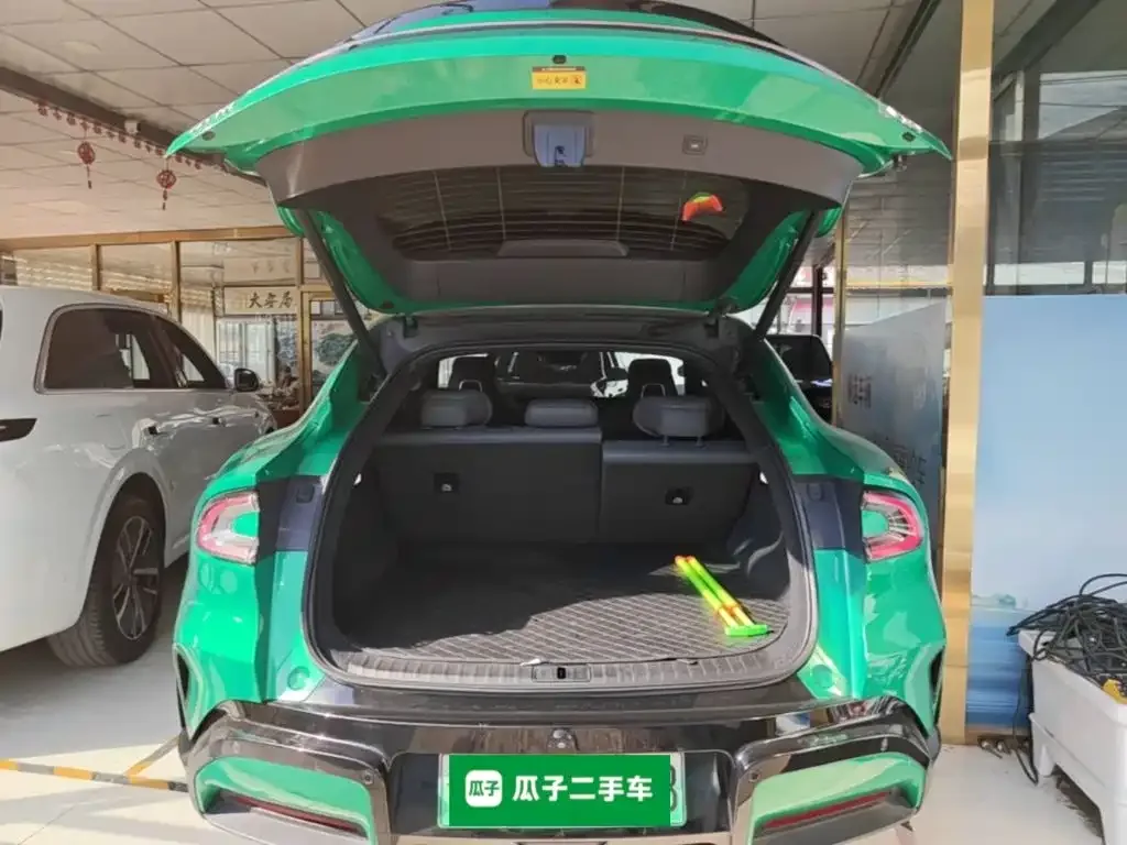 Xiaomi Auto Xiaomi YU7 2025 Extended Range RWD Edition — Фото автомобиля 18