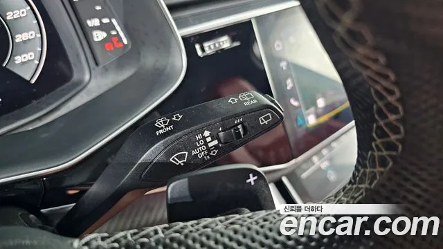 Audi SQ7 4M — Фото автомобиля 28