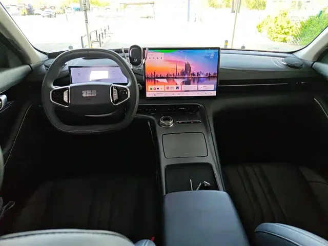 Geely Galaxy E5 — Фото автомобиля 9