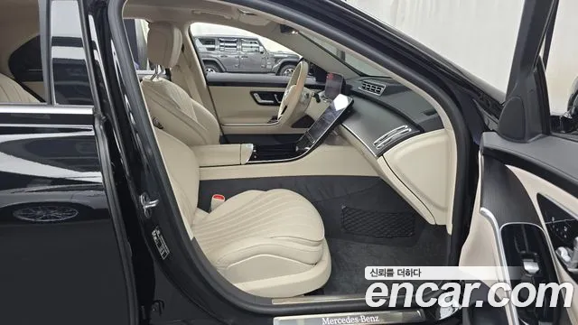 Mercedes-Benz S-Class S-класс W223 — Фото автомобиля 24