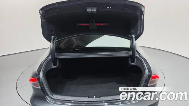 Hyundai Grandeur Новый Grandeur IG — Фото автомобиля 18