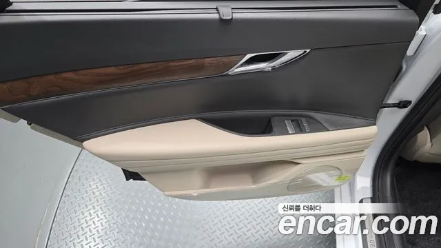 Genesis G80 Бензин 2.5 турбо AWD — Фото автомобиля 24