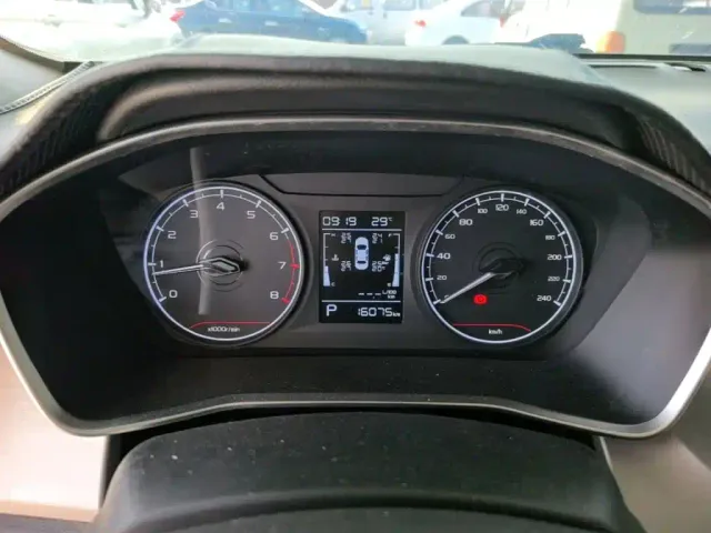 Geely Binyue — Фото автомобиля 11