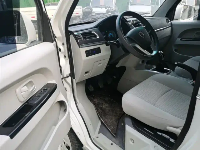 Jinbei New Hiace X30L — Фото автомобиля 15