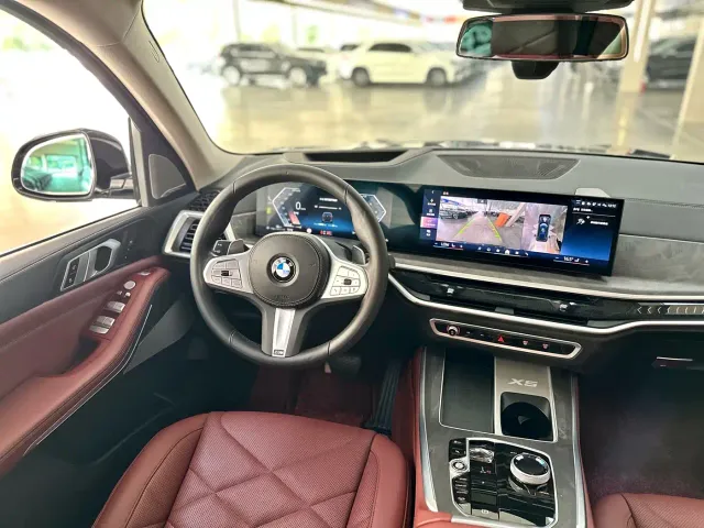 BMW X5 — Фото автомобиля 8
