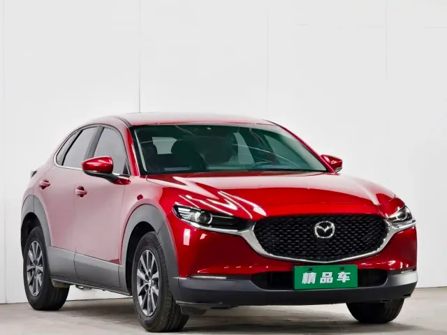 Mazda CX-30 — Фото автомобиля 3