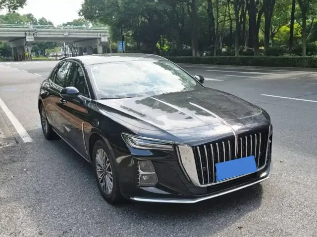 Hongqi H5 — Фото автомобиля 3