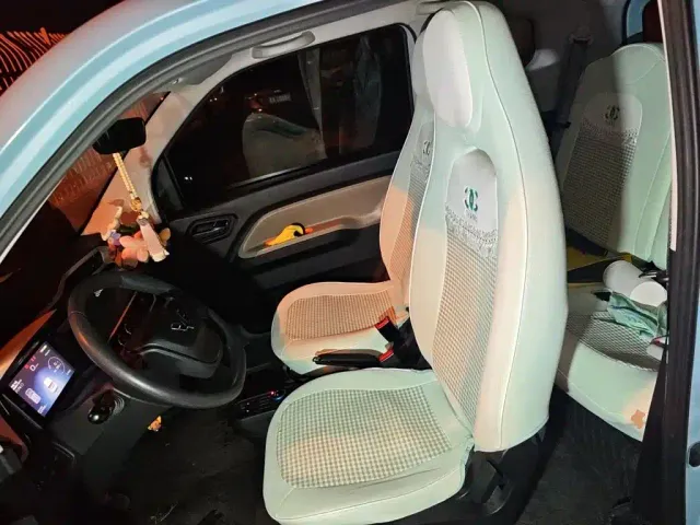Wuling Hongguang Mini EV — Фото автомобиля 11