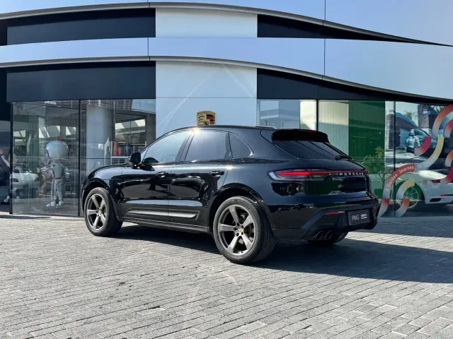 Porsche Macan — Фото автомобиля 8