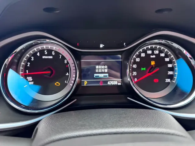 Chevrolet Orlando — Фото автомобиля 8