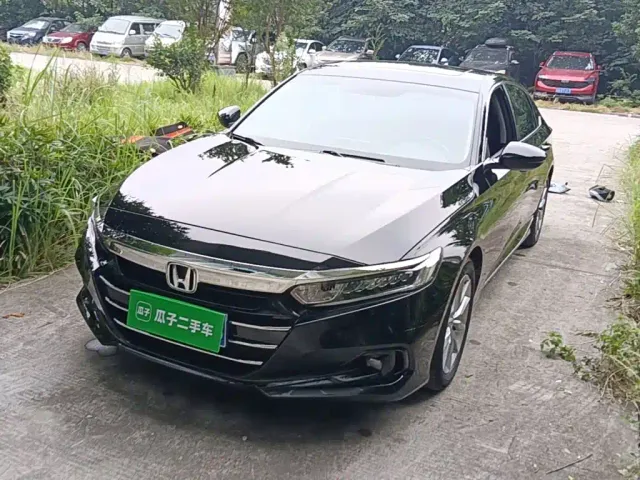 Фотография автомобиля — Honda Accord