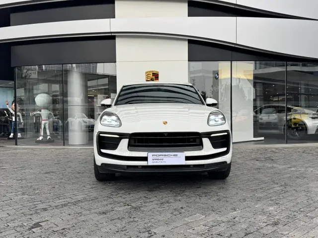 Porsche Macan — Фото автомобиля 2
