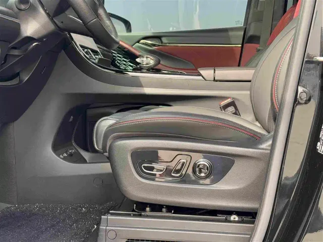 GAC Trumpchi M8 — Фото автомобиля 10