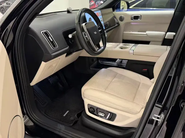 Li Auto Li Xiang L9 2024 Model Ultra — Фото автомобиля 5