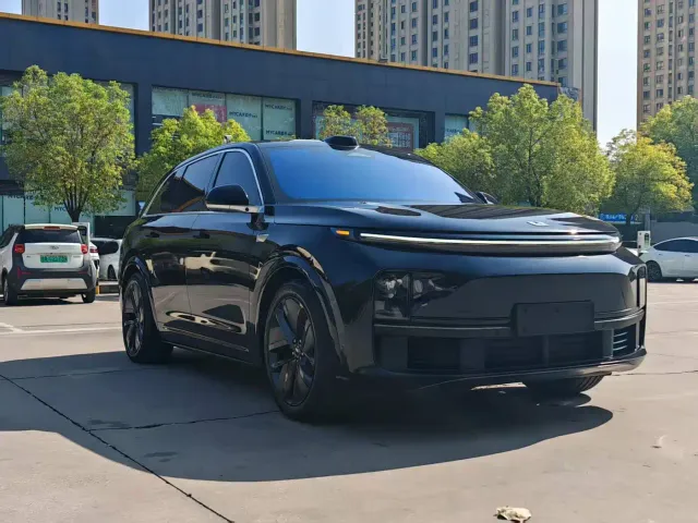 Li Auto L7 — Фото автомобиля 3