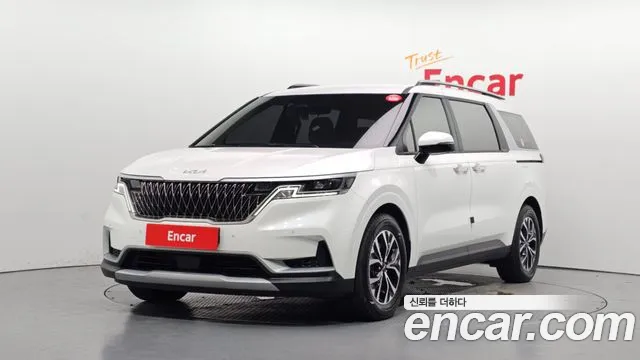Фотография автомобиля — Kia Carnival Generation 4
