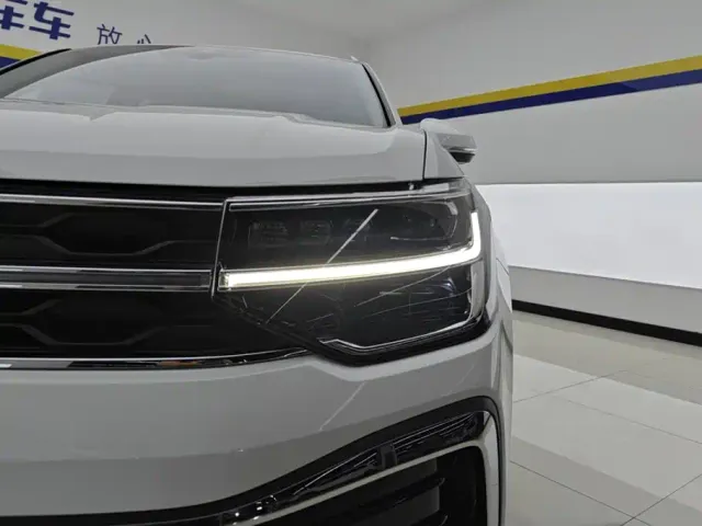 Volkswagen Tharu — Фото автомобиля 5