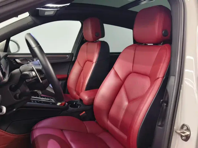 Porsche Macan — Фото автомобиля 11