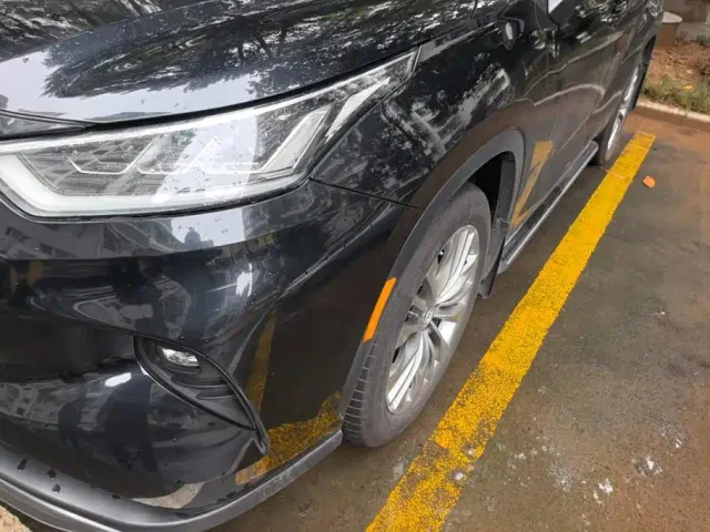 Toyota Highlander — Фото автомобиля 5
