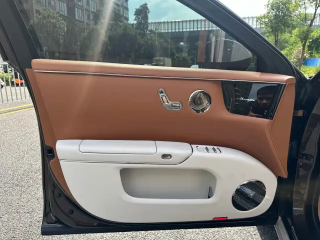 Maextro S800 — Фото автомобиля 6