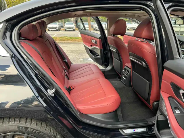 BMW 3 Series — Фото автомобиля 14
