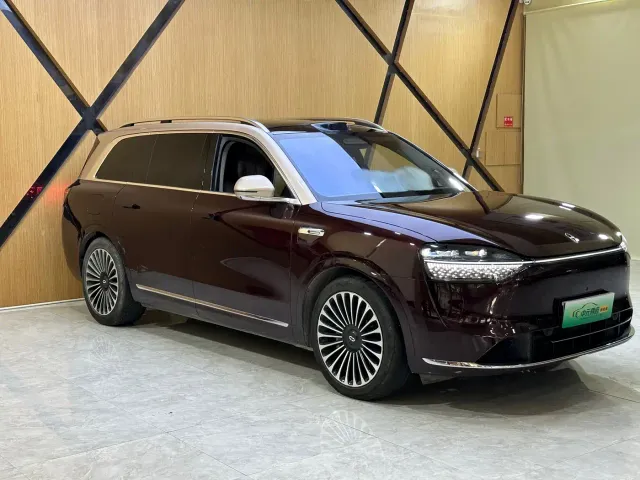 AITO Wenjie AITO M9 2025 Range Extender Max 52kWh 5-Seater — Фото автомобиля 3