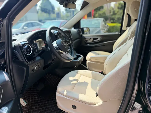 Mercedes-Benz Vito — Фото автомобиля 14