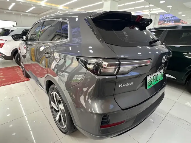 Changan Qiyuan Q05 — Фото автомобиля 8