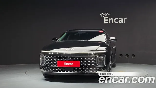 Hyundai Grandeur GN7 — Фото автомобиля 3