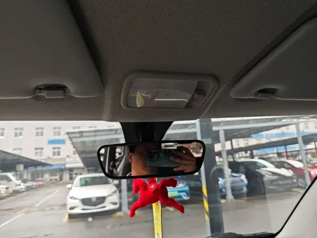 Wuling Hongguang Mini EV — Фото автомобиля 17