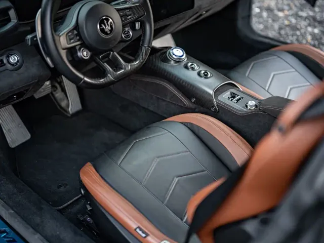 Maserati MC20 — Фото автомобиля 12