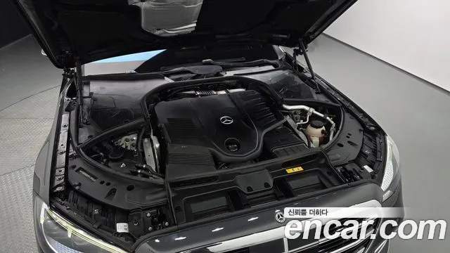Mercedes-Benz S-Class W223 — Фото автомобиля 9