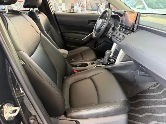 Toyota Corolla Cross — Фото автомобиля 10