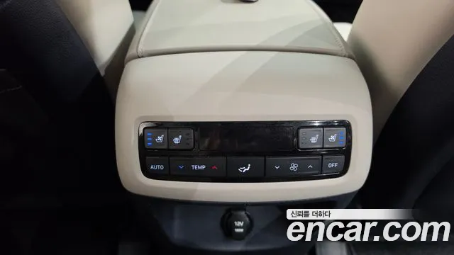 Hyundai Palisade Palisade Дизель 2.2 2WD — Фото автомобиля 28