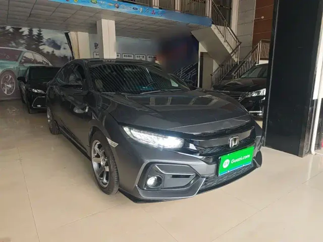 Honda Civic — Фото автомобиля 3
