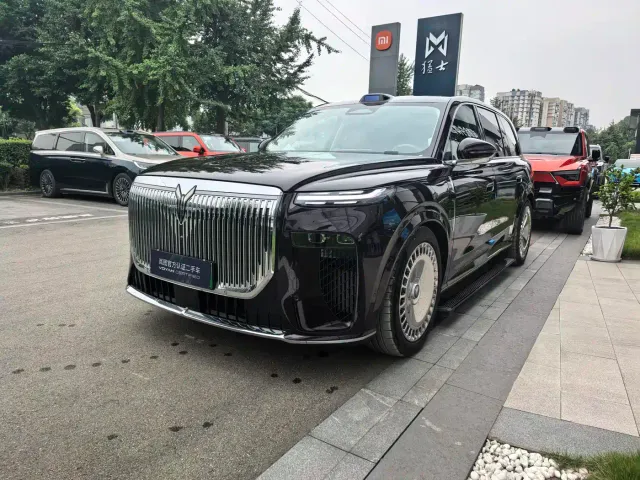 Фотография автомобиля — Voyah Taisan