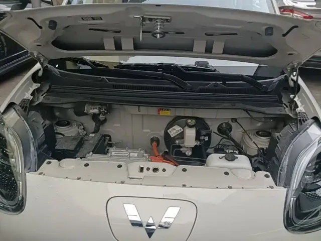 Wuling Hongguang Mini EV — Фото автомобиля 19