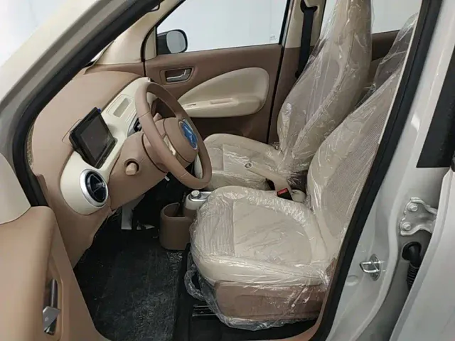 Wuling Hongguang Mini EV — Фото автомобиля 14