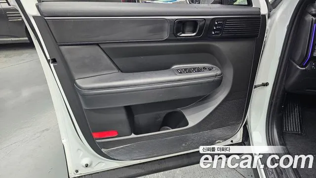 Hyundai Santafe Santa Fe (MX5) — Фото автомобиля 8