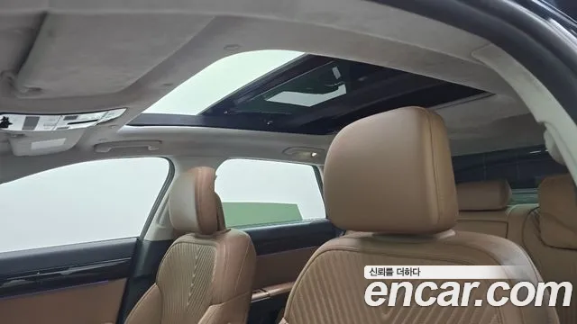 Hyundai Grandeur GN7 — Фото автомобиля 22