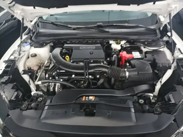 Ford Mondeo — Фото автомобиля 9