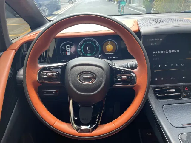 GAC Trumpchi E9 — Фото автомобиля 5