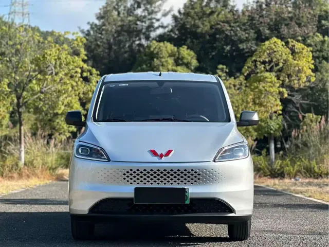 Wuling Hongguang — Фото автомобиля 2