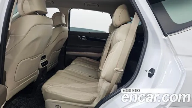 Genesis GV80 — Фото автомобиля 15